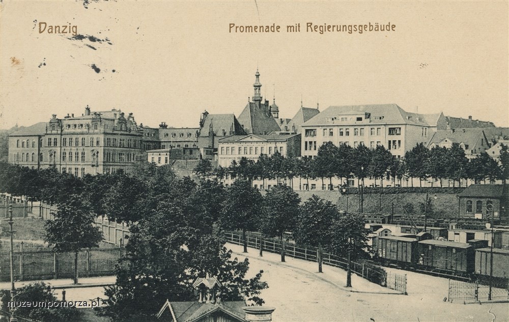 Gdańsk, Promenada i budynki rządowe