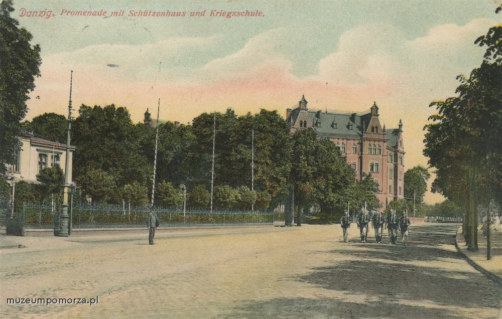 Gdańsk, ulica 3 Maja, Promenade