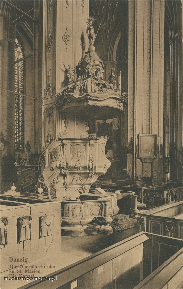 Gdańsk Ambona we wnętrzu kościoła Wniebowzięcia NMP (Die Marienkirche)