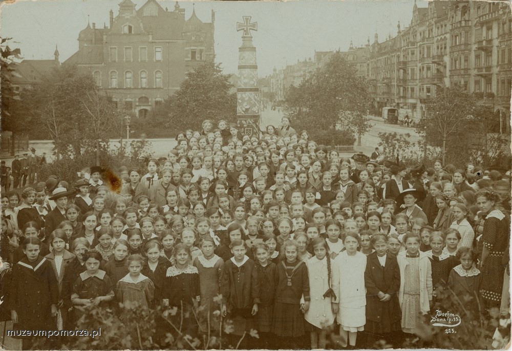 Gdańsk, odsłonięcie pomnika przy bastionie św. Elżbiety