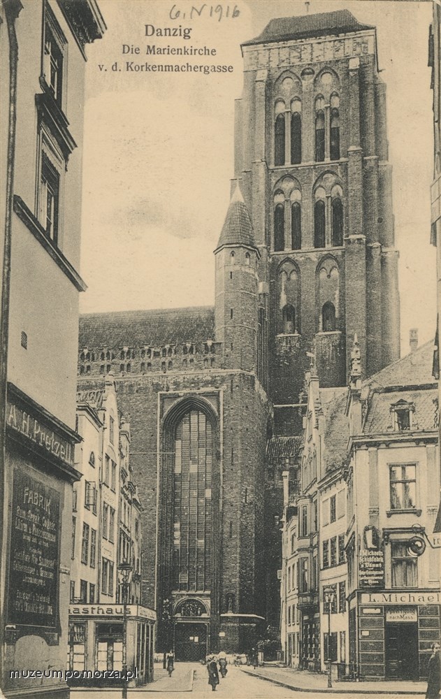 Gdańsk Kościół Wniebowzięcia NMP widok z ul. Szewskiej, Danzig Die Marienkirche v. d. Korkenmachergasse 