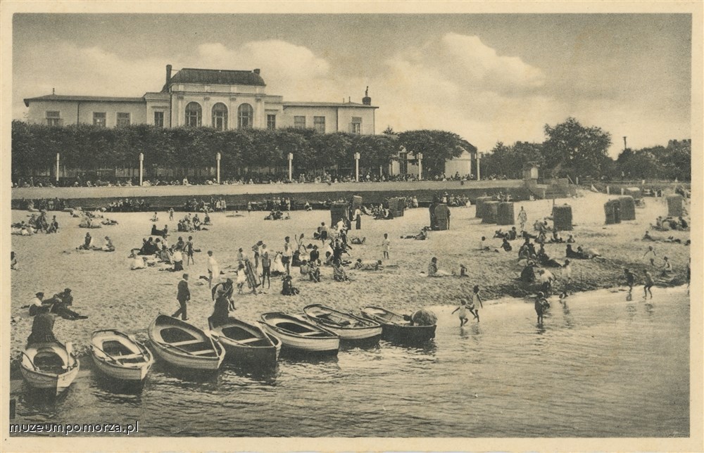 Gdańsk, Brzeźno – Dom Kąpieliskowy i plaża
