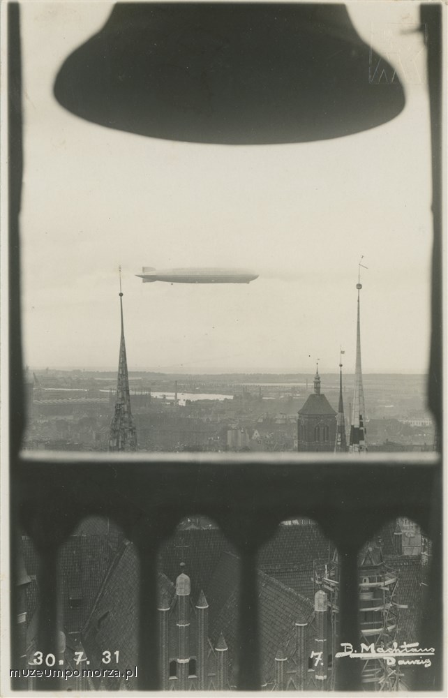 Gdańsk, przelot sterowca Graf Zeppelin