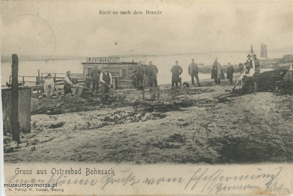 Sobieszewo, Budowa przystani