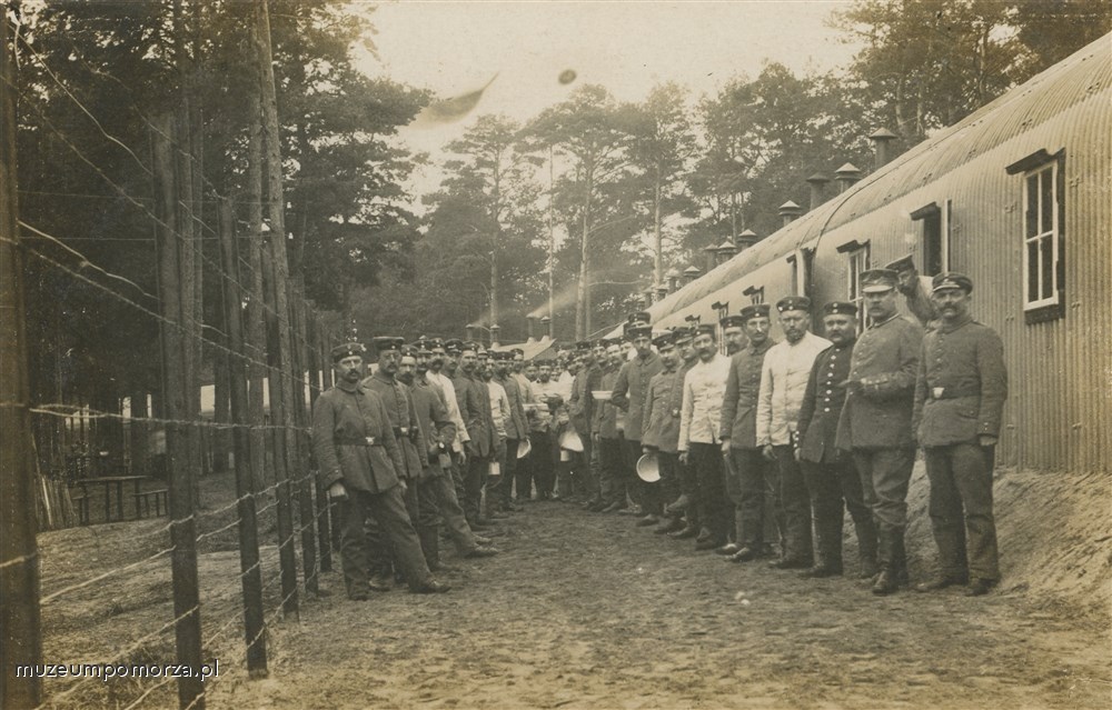 Gdańsk - Stogi (Heubude), żołnierze z 17. pułku artylerii ciężkiej (Fussartilerie - Regiment Nr. 17)