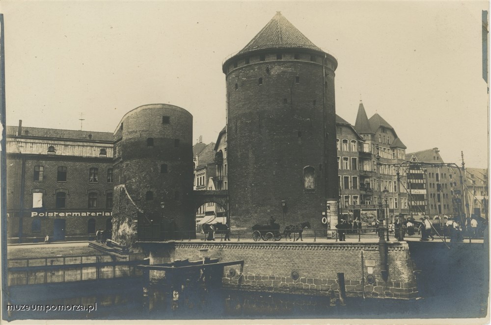 Gdańsk, Brama Stągiewna, Danzig Milchkannenturm