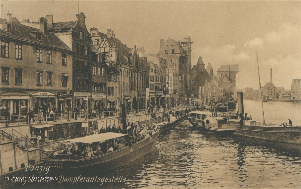 Gdańsk, przystań przy Długim Pobrzeżu.