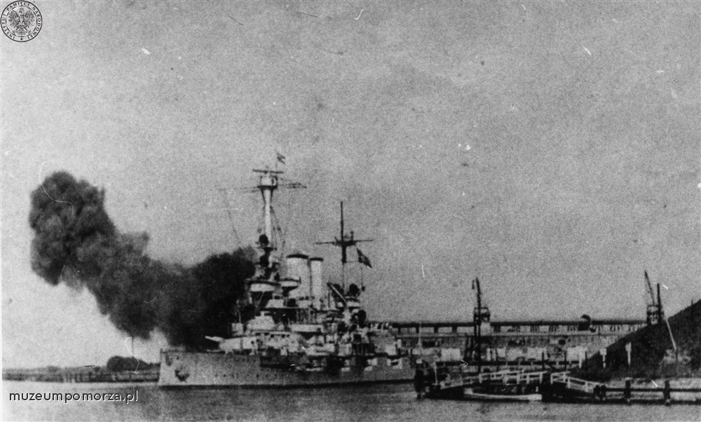Westerplatte; Niemiecki pancernik 