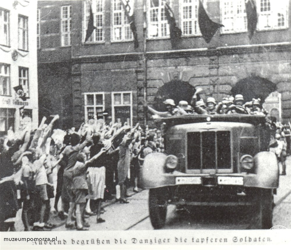 Gdańsk - Długi Targ; Kampania wrześniowa i wydarzenia związane z działaniami wojennymi we wrześniu 1939 roku.