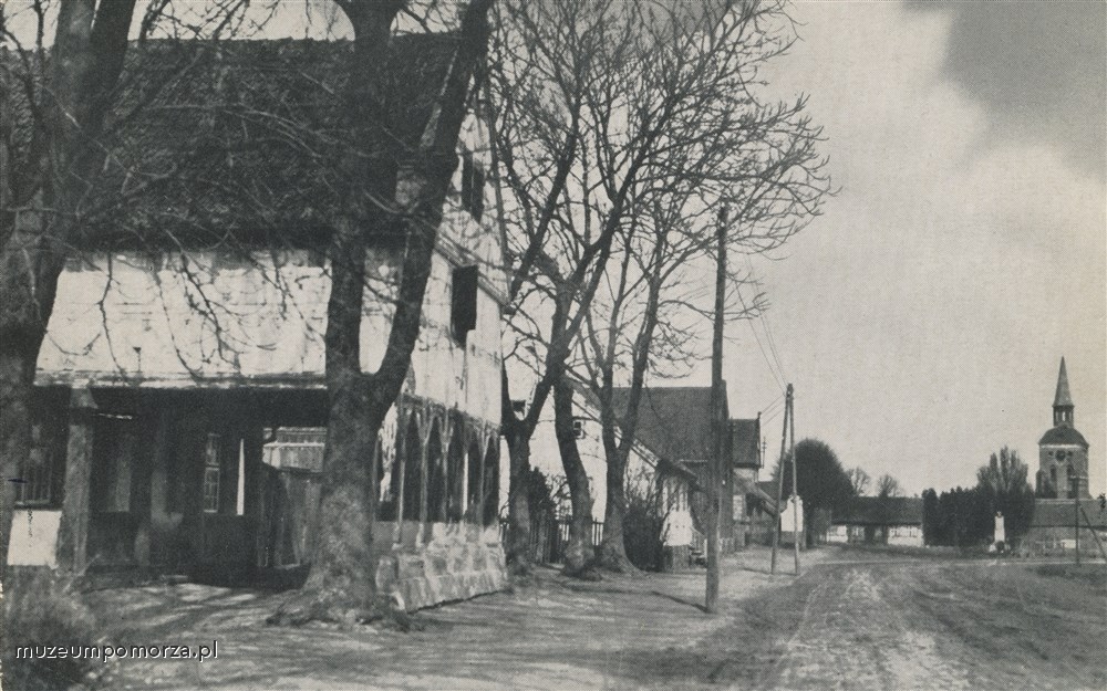 Rokitnica, Dom podcieniowy w Rokitnicy