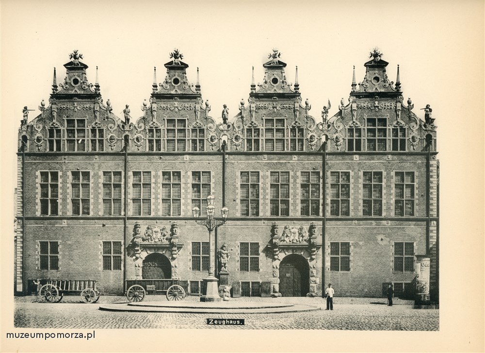 Album z fotografiami R.Th. Kuhna