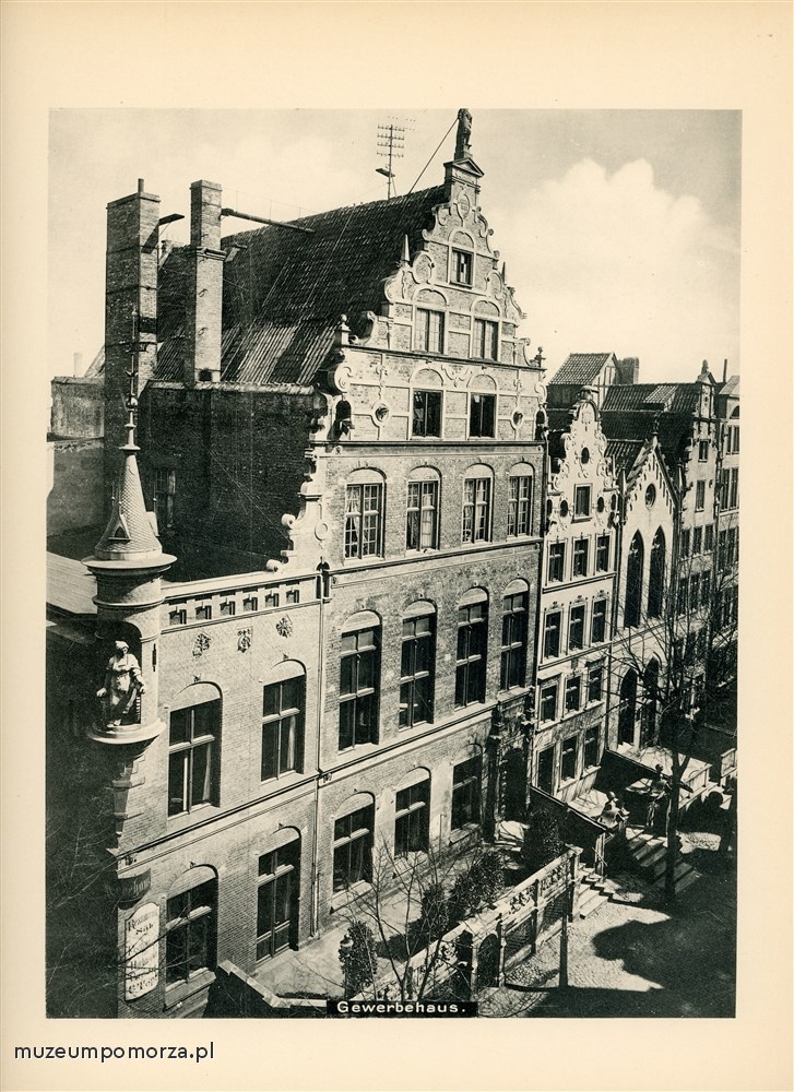 Album z fotografiami R.Th. Kuhna